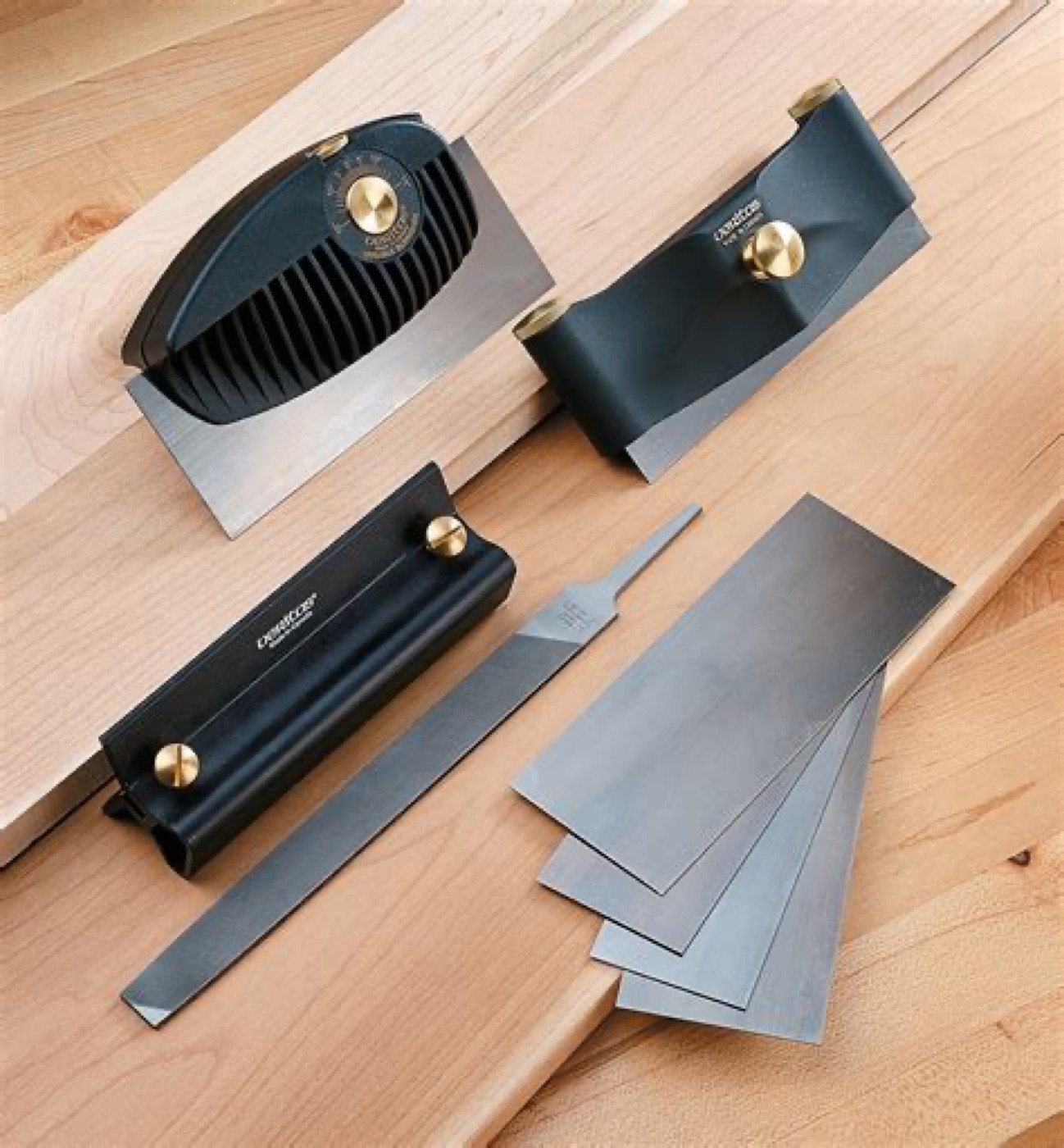 Yapışkan Temizleme Bıçağı